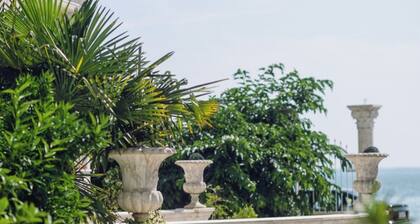 ARURA SUPER LUXURY VILLA, GERAKINI, GREECE, 30 METERS FROM THE AEGEAN SEA