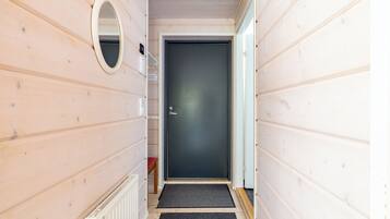 Comfort Apartment, 3 Bedrooms, Sauna | Bahagian dalam