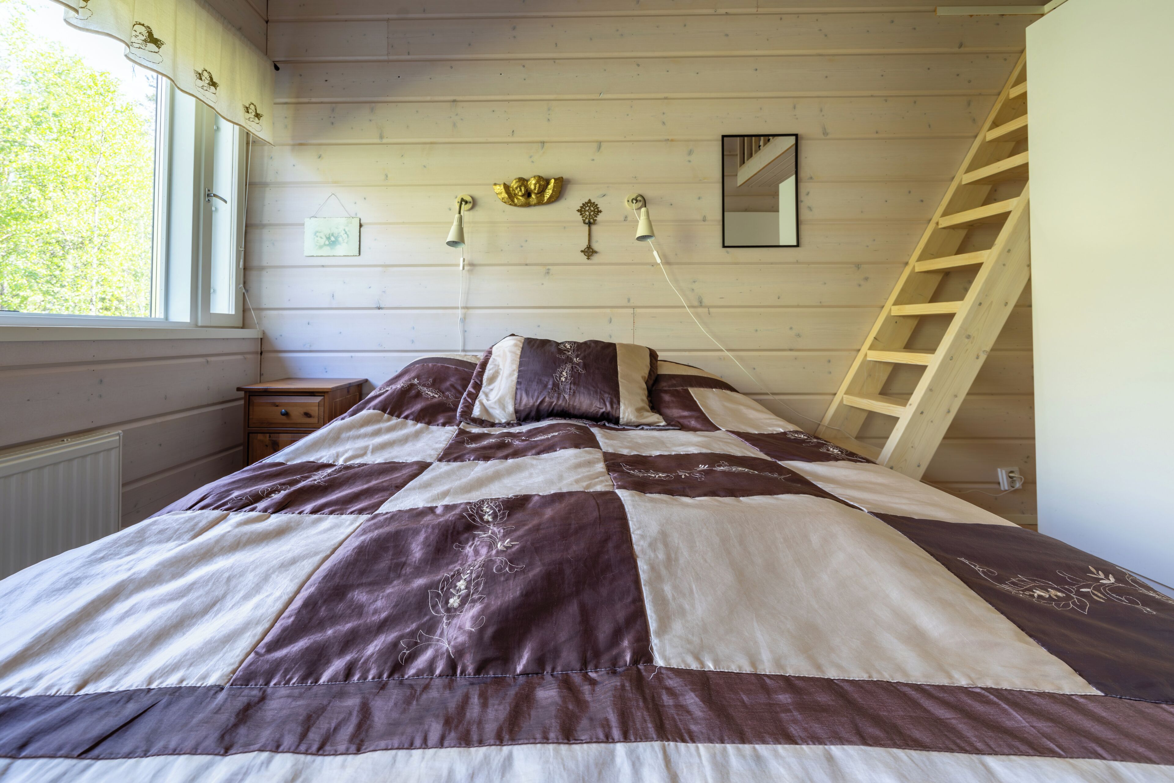 Comfort-huoneisto, 3 makuuhuonetta, sauna | Työpöytä, kannettavalle tietokoneelle sopiva työtila, pimennysverhot