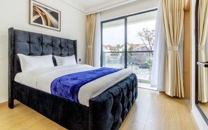 Classic Apartment, Balcony, City View | Desk, laptop workspace, iron/ironing board, free WiFi - Riara - The Urban Haven (Nairobi)
