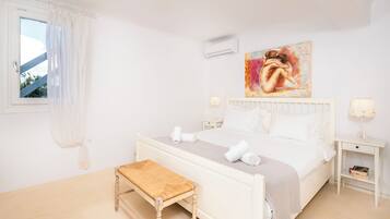 Luxury Villa, Private Pool, Sea View | Soundproofing, iron/ironing board, travel cot, free WiFi