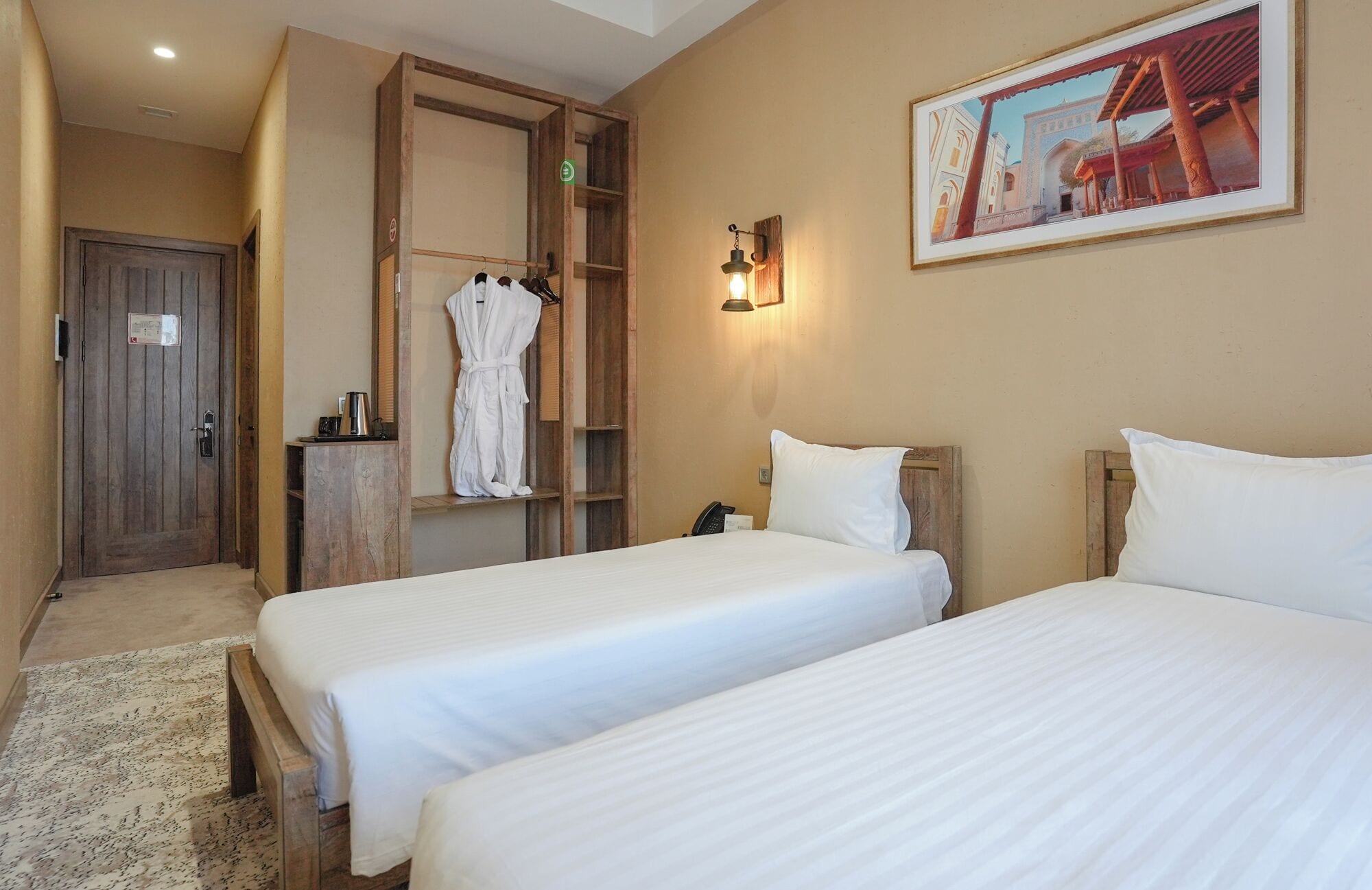 Minibar, in-room safe, blackout curtains, free WiFi