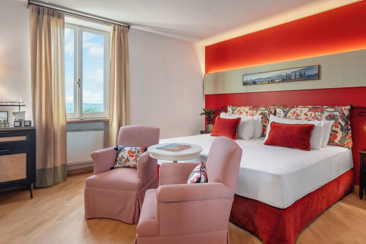 Classic Double Room