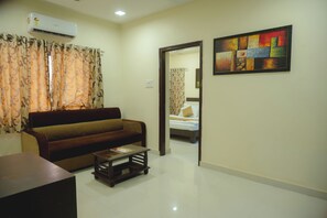 Deluxe Suite | Living area - Park View Residency (Bhuj)