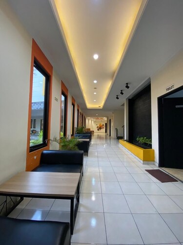 Grand Charis Hotel Tulungagung