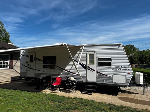 Cozy camper in charming Rush with direct trail access rush off road park