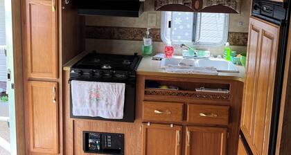 Cozy camper in charming Rush with direct trail access rush off road park