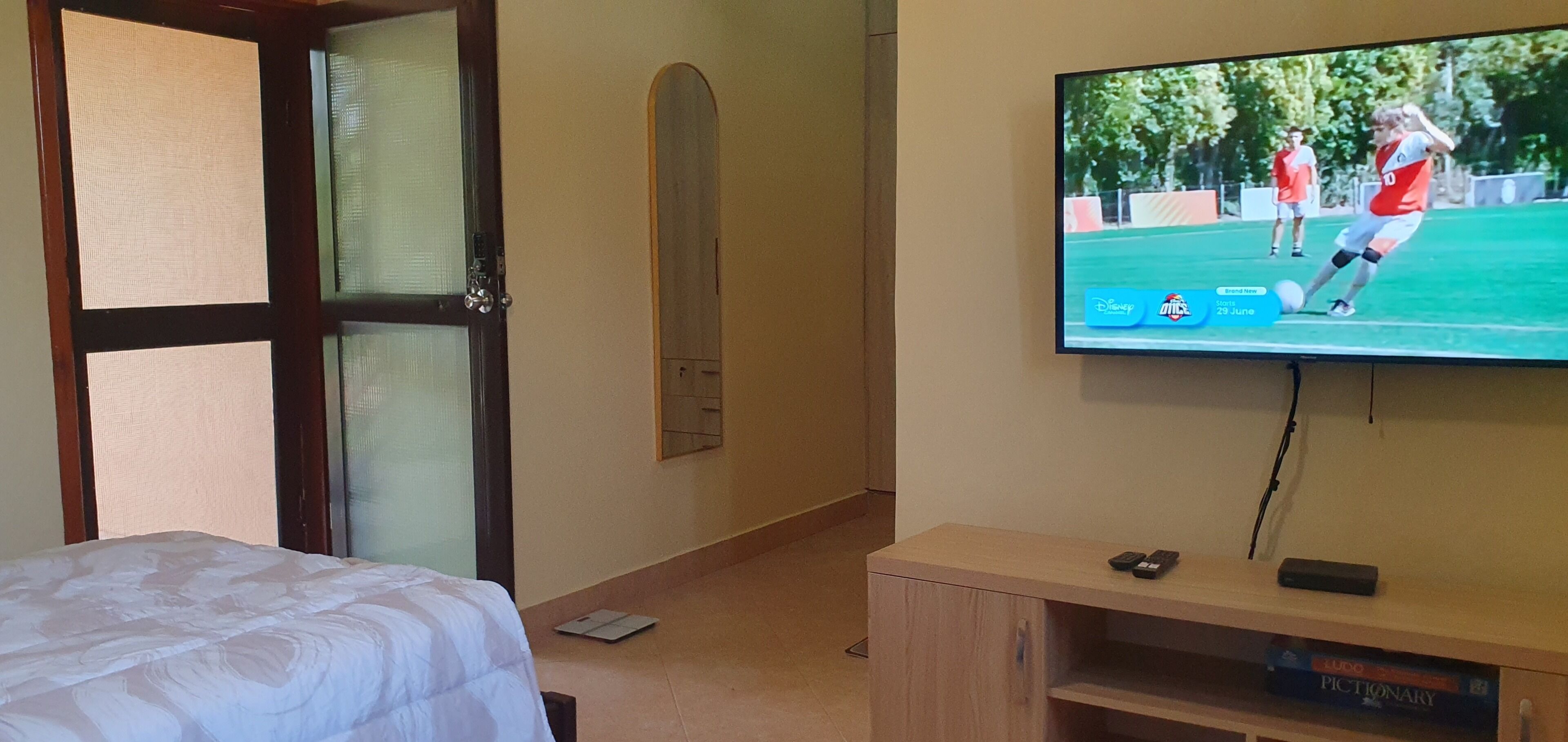 1 bedroom, iron/ironing board, Internet, bed sheets