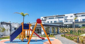 Children’s area - Valle Romano | Pool - terrace - gym (Estepona)