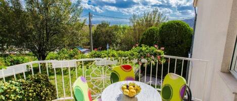 Appartement (Two Bedroom Apartment with Terrace) | Balcon