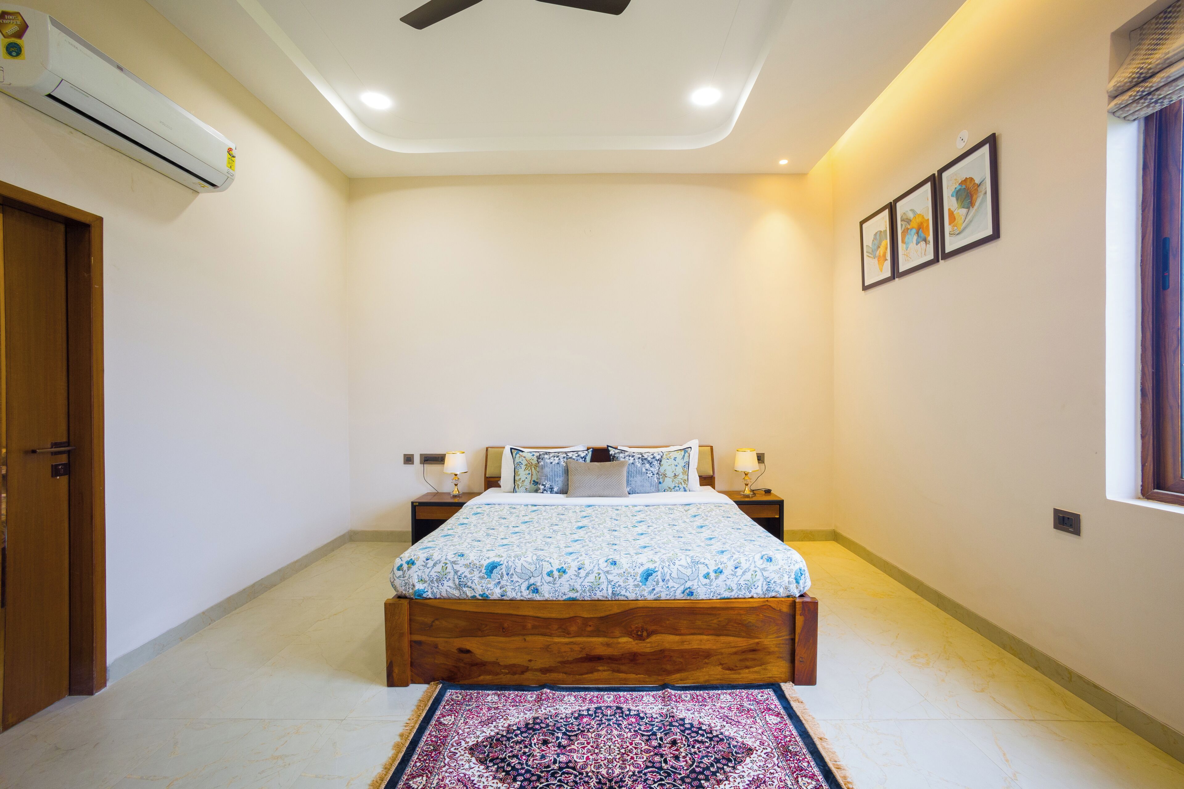 Villa Deluxe