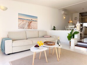 TV - Breathtaking Ocean & City Views (Albufeira)