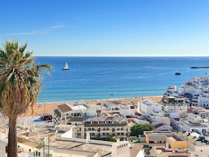 Beach - Breathtaking Ocean & City Views (Albufeira)