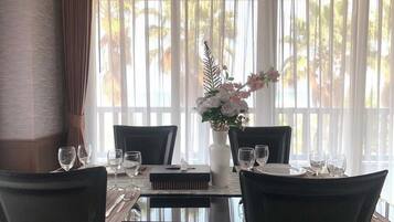 Premier Double Room | Free WiFi, bed sheets