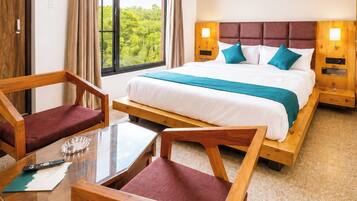 Deluxe Double Room, Air conditioning | View from room