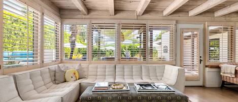 House | 4 bedrooms, Internet