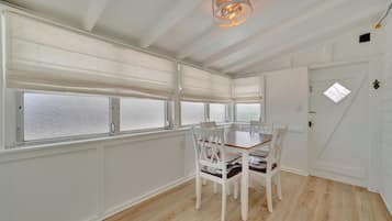 House | 2 bedrooms, Internet