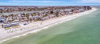 Walk to Sand in 2 Mins Beach Home w Patio Grill