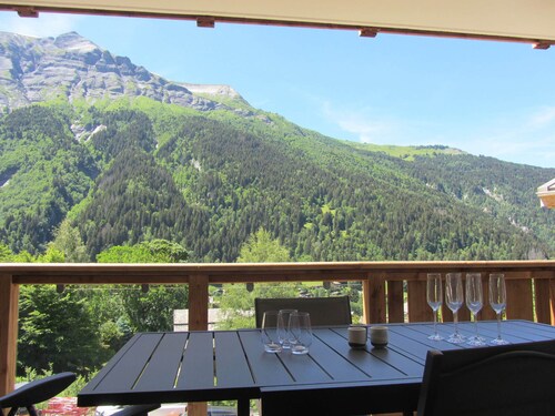 Spacious apartment mountain view - 6 guests