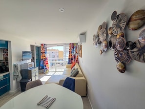 TV - Apartment with AC, port view - 4 guests (Cap d'Agde)