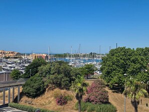 Marina - Loft-style studio, parking - 4 guests, Cap d'Agde (Cap d'Agde)