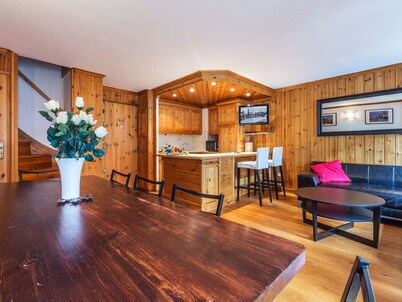 Comfortable apartment with covered parking - 10 guests