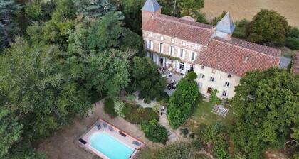 Estate for rent from May through October