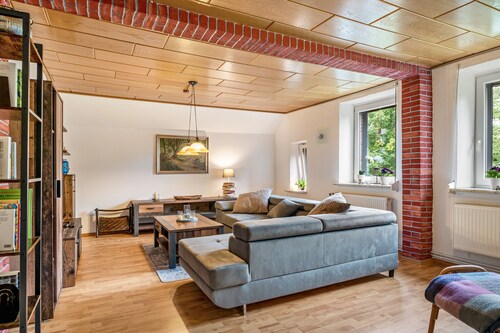 Apartment „Haus Nala“ mit privater Terrasse, Garten und WLAN