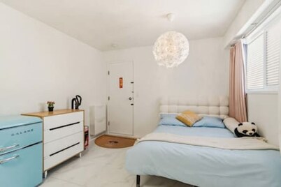Bright Self-Contained Studio | East Van Fraserhood