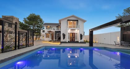 Raj Farm by ELIVAAS 3BHK Villa with Pool