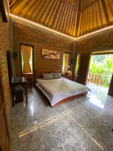 Rumah Kabin Sepi dan Tenang Suasana Hutan di Ubud