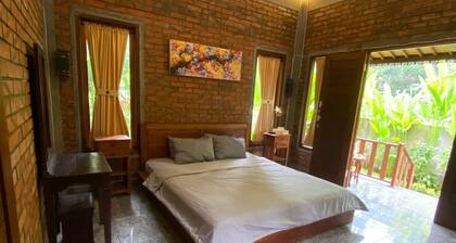 Rumah Kabin Sepi dan Tenang Suasana Hutan di Ubud