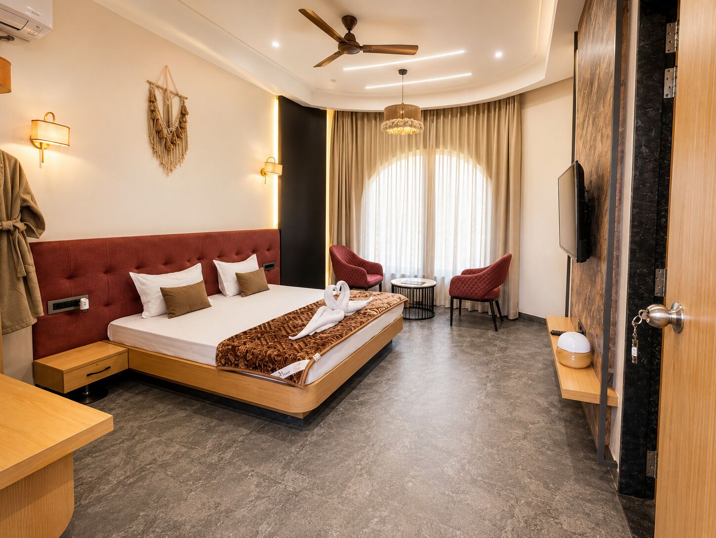 Chambre Signature, vue sur le jardin | Bureau, espace de travail pour ordinateurs portables