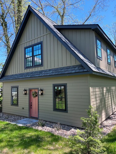 Bucknell Convenient 2-bedroom Cottage in charming Lewisburg