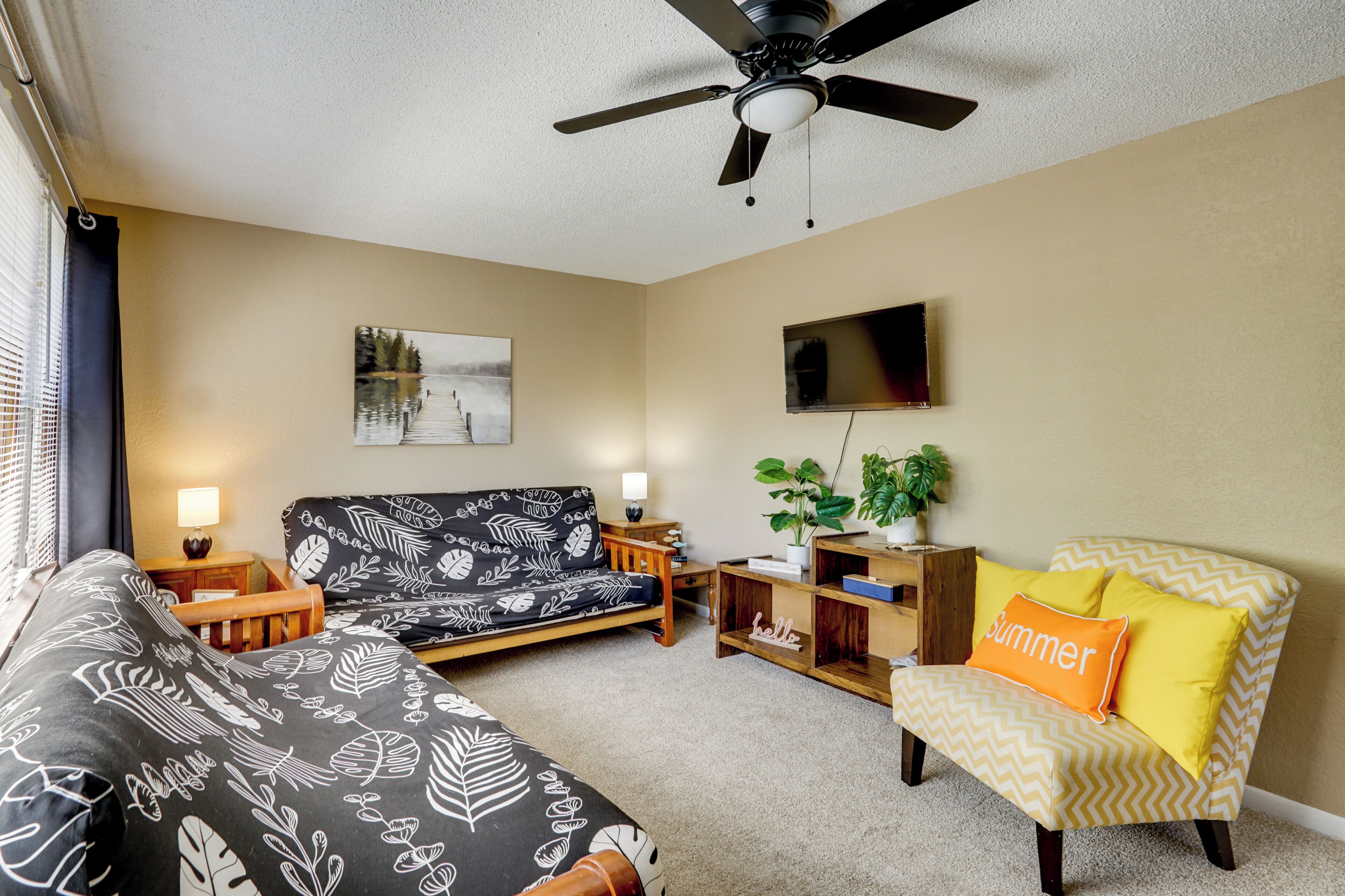 House (2 Bedrooms) | Front of property