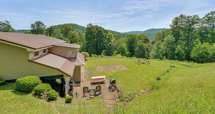Mountain Retreat Near Cherry Springs w/ Game Room