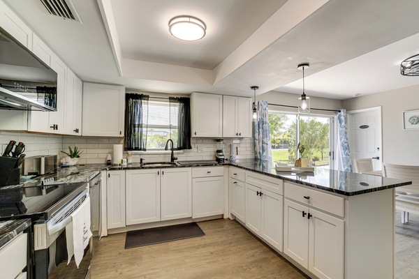 House (2 Bedrooms) | Interior