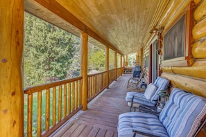 House (4 Bedrooms) | Front of property - Families w/ Pets! Riverfront Retreat in Grand Lake (Grand Lake)
