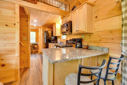 Hunt & Fish Nearby! Peaceful & Remote Bostic Cabin