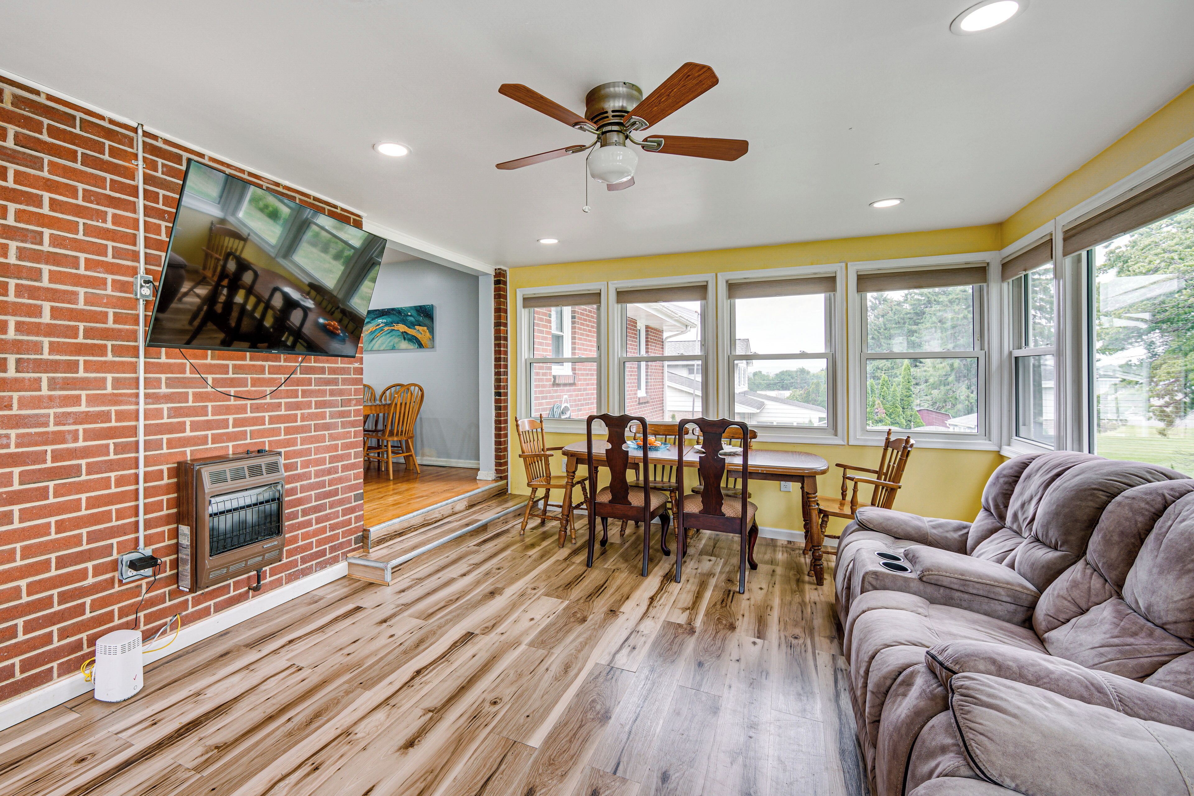 House (3 Bedrooms) | Interior