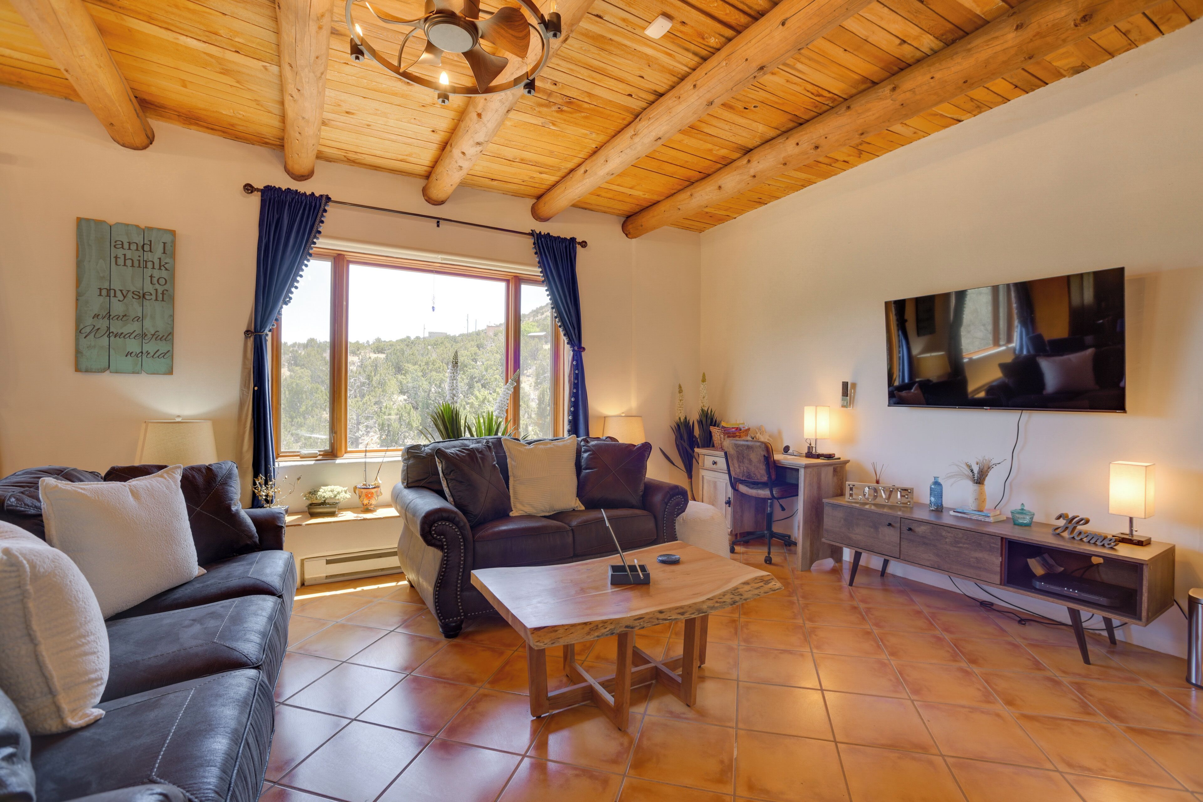 House (1 Bedroom) | Interior