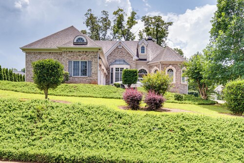 3 Mi to Dtwn Douglasville! Apt w/ Yard & Patio