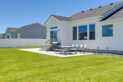 6 Mi to Dtwn! Idaho Falls Escape w/ Private Yard