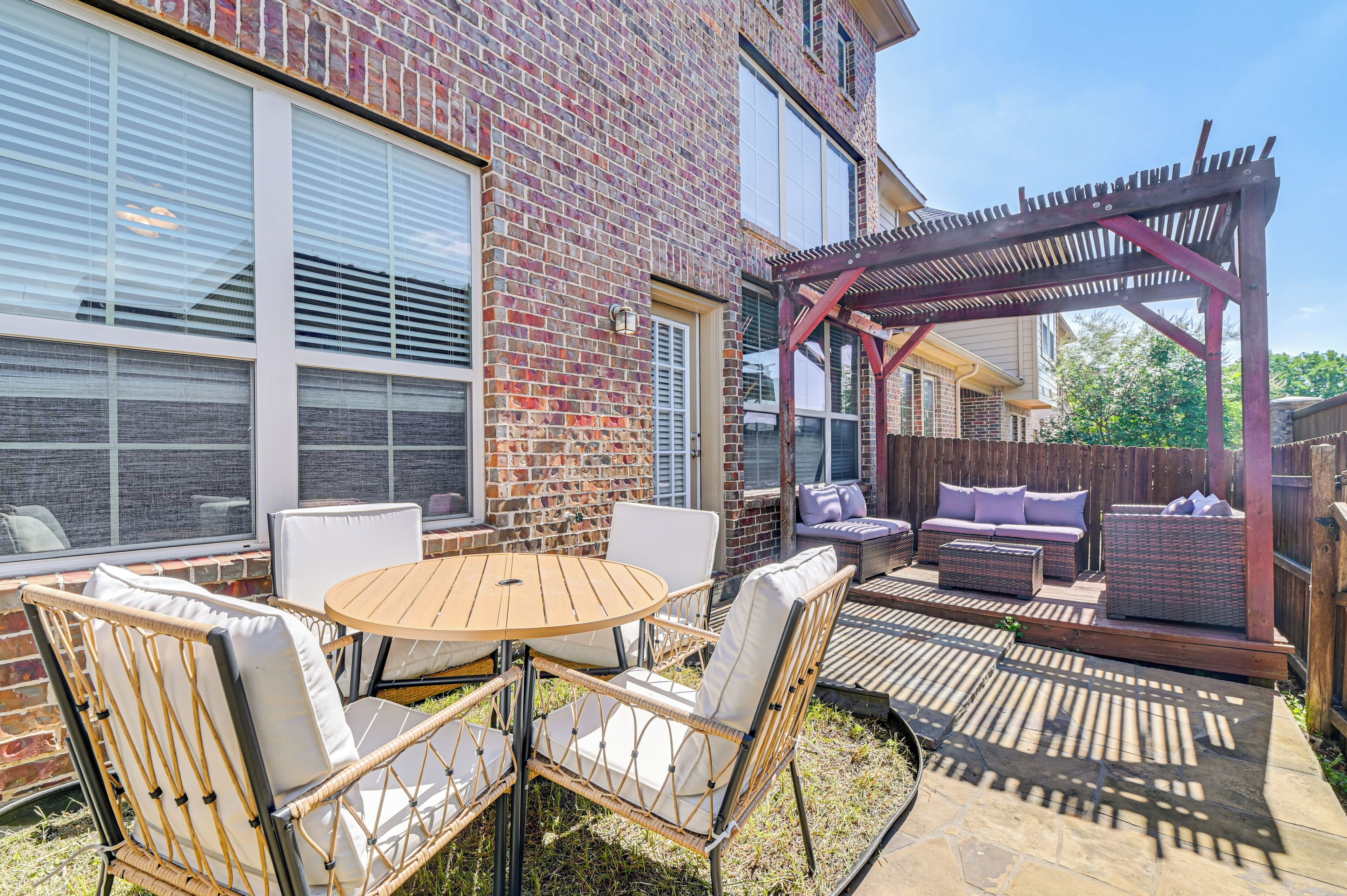 Apartment (3 Bedrooms) | Front of property