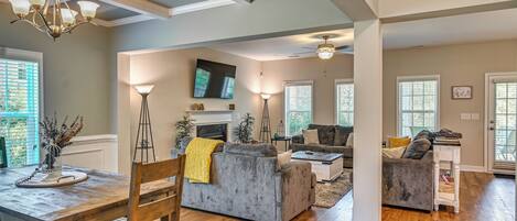 House (4 Bedrooms) | Interior