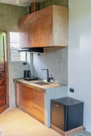 Private kitchen - CIELO 2 - steps away from beach, Cloud 9 Siargao (General Luna)