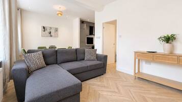 House | 2 bedrooms, Internet