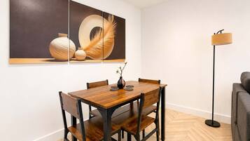 House | 2 bedrooms, Internet