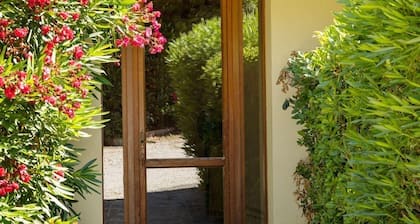 Cozy apartment in a beachfront building, just 10 minutes from the beach