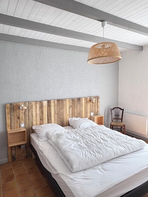 Tabla de planchar con plancha